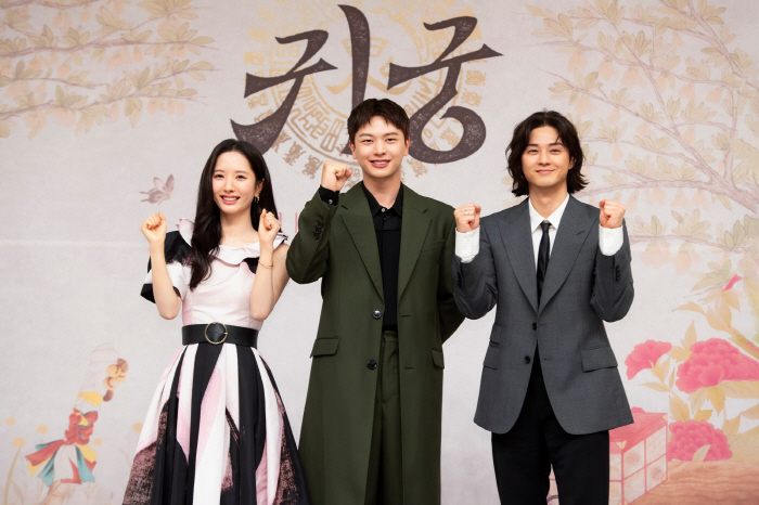 [공식] SBS '귀궁', 지상파·넷플릭스 동시 1위…육성재표 판타지 흥행 본능 통했다