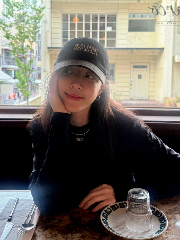 박한별, 제주카페 어쩌고..6년만 복귀에 잦아진 서울行 "또 다른 매력"