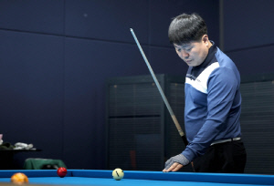 프로당구 하나카드 주장 김병호, 천신만고 끝에 1부 잔류