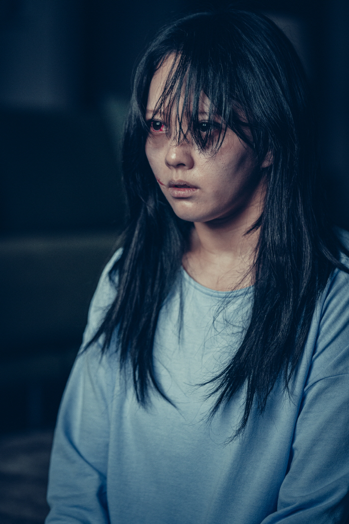 [SC리뷰] 마동석, 이제 주먹도 지쳤나...'거룩한 밤'서 타격감 대신…