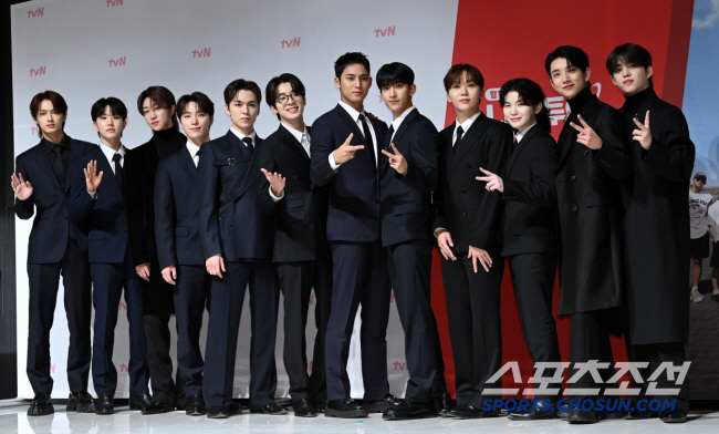 [공식]세븐틴, 5월 26일 정규 5집 발표…데뷔 10주년 기념일에 컴백
