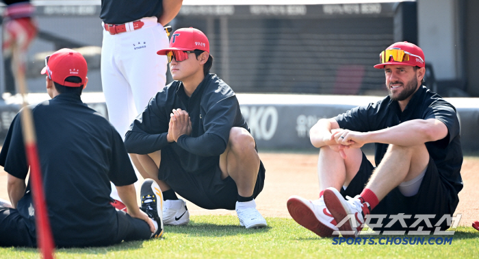 '김도영이 돌아온다' 2번, 3번 어디가 좋을까...완전체 KIA, 5월…