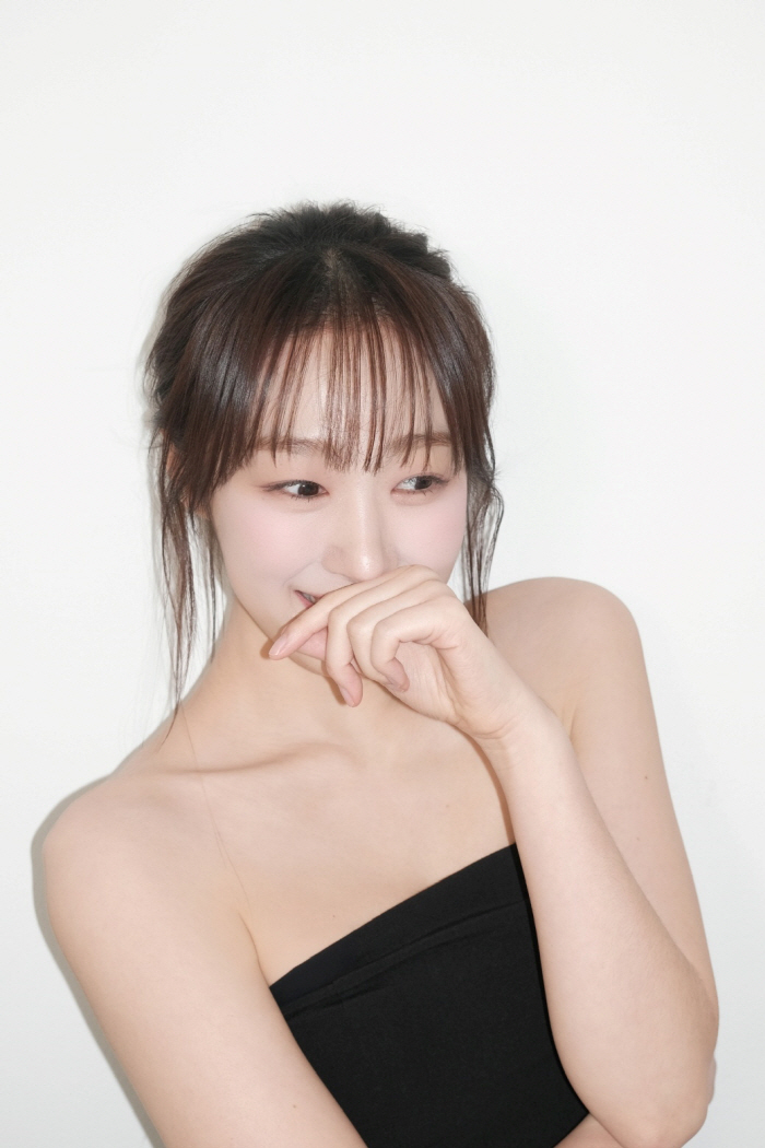 우주소녀 수빈, 뮤지컬 '번 더 위치' 합류.."나의 색다른 모습 볼 수 있을 것"