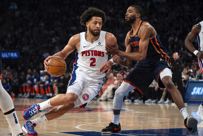 NBA도 판정논란 터졌다! 디트로이트-뉴욕 PO 2차전. 자유투 15개 차이. 티보듀 감독 "자유투 파울, 일관성 전혀 없어!"