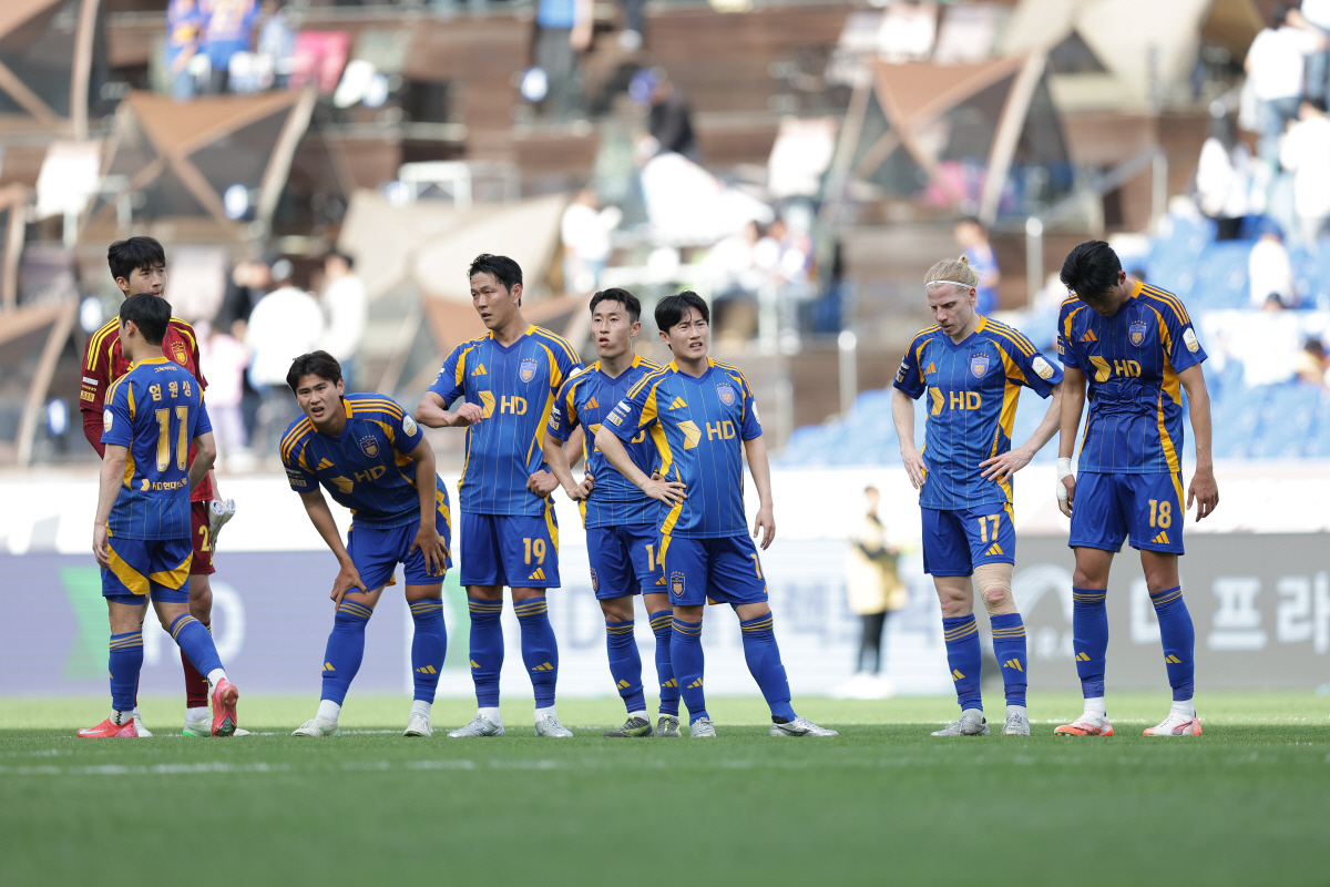 "더 이상 물러설 곳 없다" '클럽 월드컵 출전' 울산, 안양과 '나홀로…
