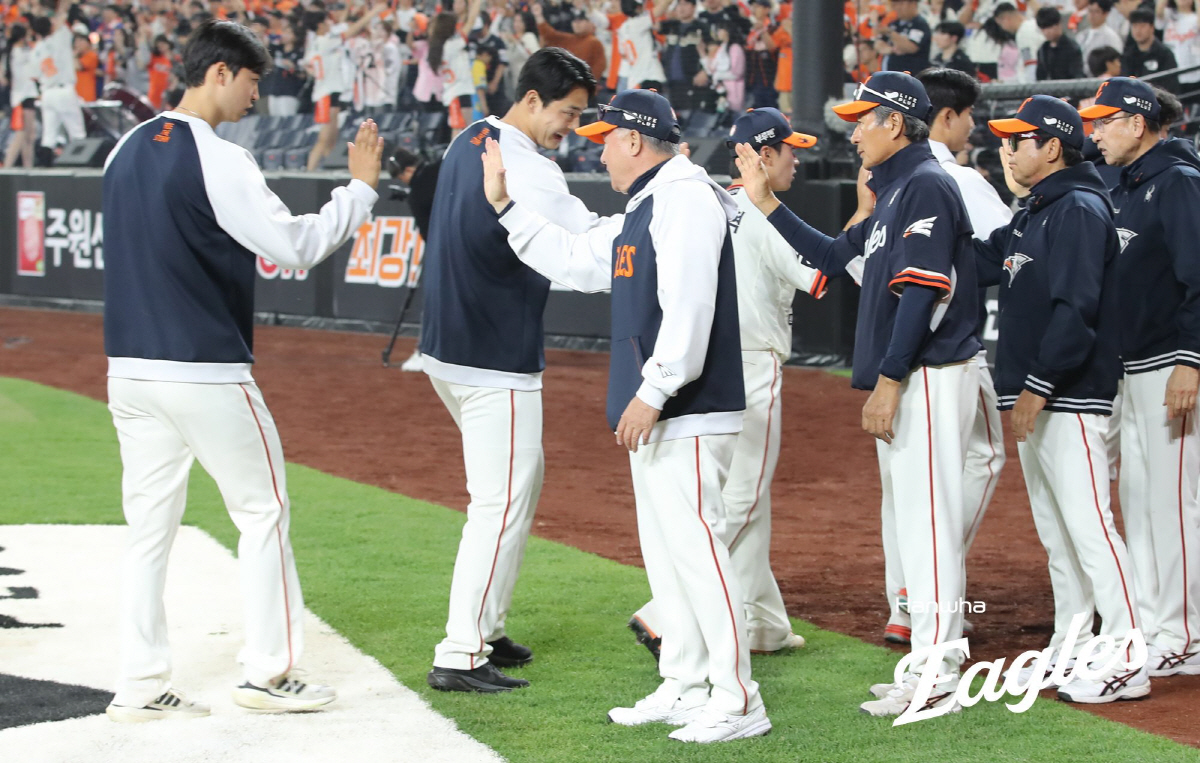 "7연승 굉장히 잘했지만…" 시즌은 길다! 백전노장은 '리셋'을 강조했다