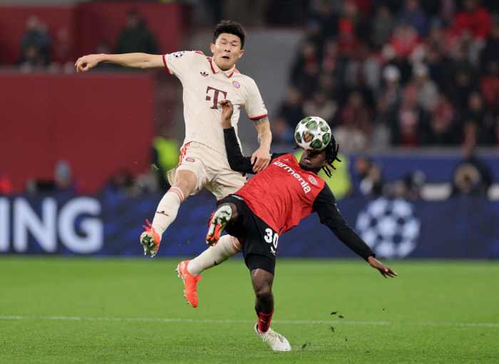 [속보]'대한민국 최고 철벽' 바이아웃 1790억 김민재, 본격 EPL …