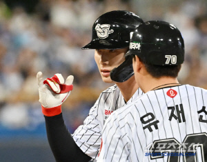 4월 팀 타율 1위, 그런데 더 강해진다? 