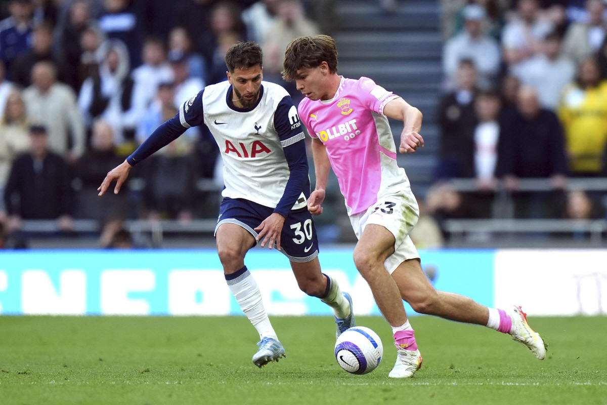 '대한민국 최고 재능' 양민혁 빨간불!...토트넘, 19살 초신성에 눈 …