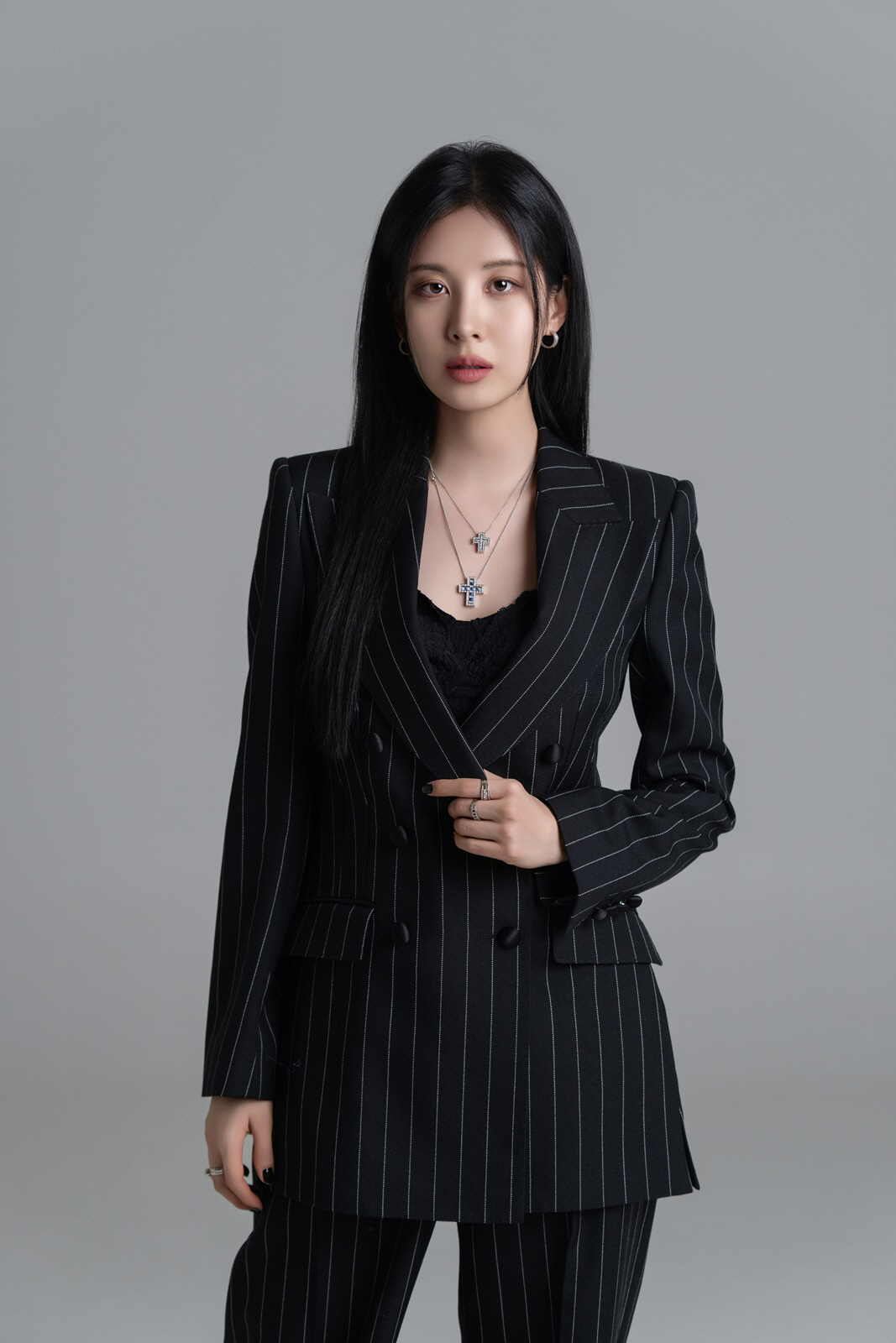 [SC인터뷰] "소녀시대 막내? 모범생 이미지?"…서현, '거룩한 밤'으…