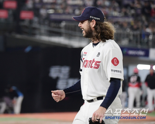 '안정감 대명사 → ERA 5.67' 에이스가 심상치 않다…'작년 1선발…