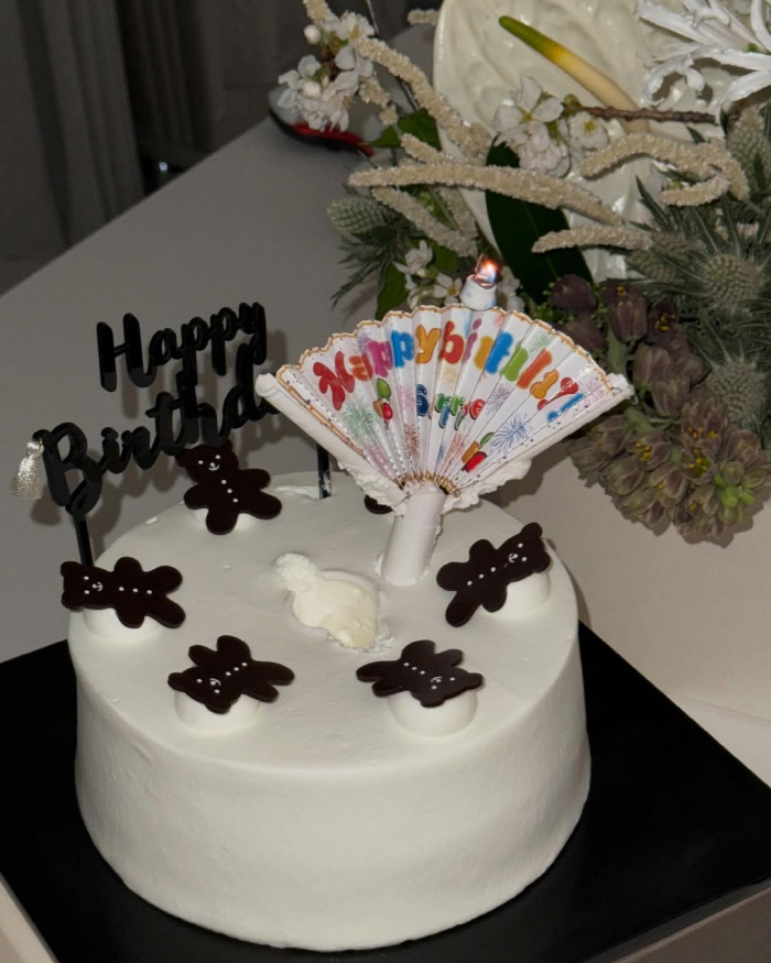 이시영, 이혼 후 첫 생일…캠핑장서 진한 포옹 "항상 사랑해"