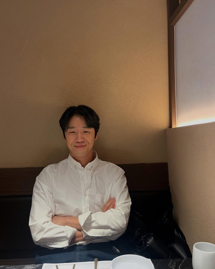 [SCin스타]'빛도원' 정준원, 브이 포즈 사진 공개…훈훈 미소에 팬들…