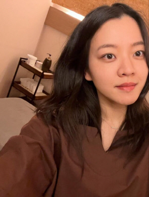 [SCin스타] '서른둘' 고아성, 스파에서도 빛나는 동안 미모