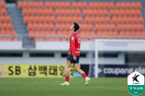 '또 오심 발생' 김천 상무 유강현 레드카드 지워졌다, K리그 