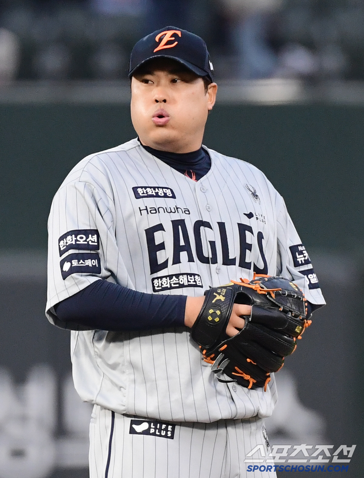 '역사적 연승 도전' 류현진 공략 성공! 진격의 거인, 연패는 없다…롯데…
