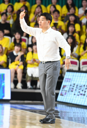 [현장인터뷰]'승장' 조상현 LG 감독 