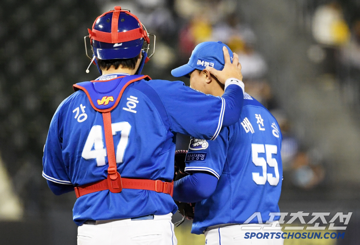 '진짜 겁 없는 놈이네' 70억 FA도 감탄한 고졸 루키 배찬승...15…