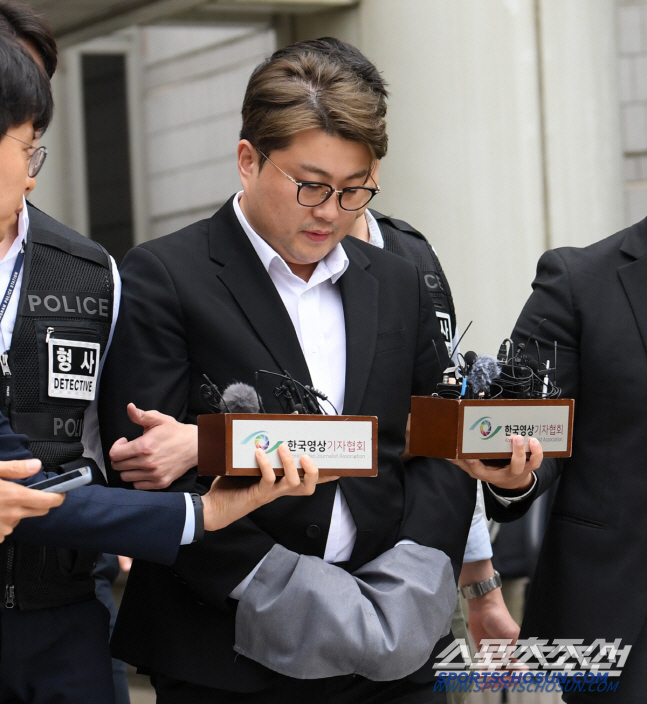 '130장 반성문' 낸 김호중, 오늘(25일) 항소심 선고…감형 될까