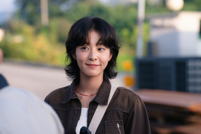 설인아 “돈 되는 일엔 귀신같이”…‘노무사 노무진’에서 영업왕 활약