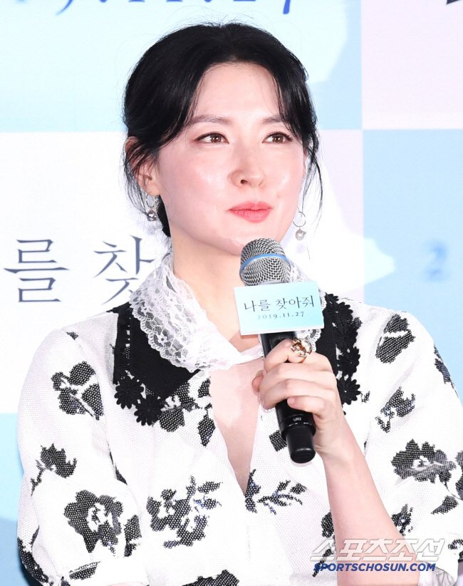 이영애 "유기농NO, 인생이 인스턴트…딸이랑 아이돌 조공 바친다" ('철파엠')