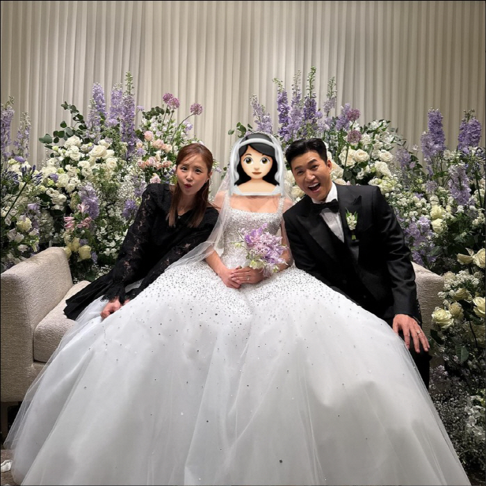 '11세 연하♥' 김종민, 신혼여행 대신 행사 선택…"돈 벌고 간다더라"(컬투쇼)