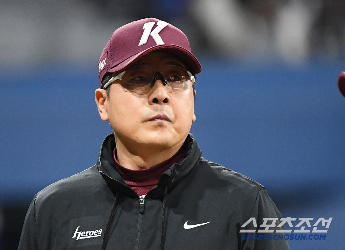 "당장은 경기 못 뛴다" 그런데 왜, 푸이그 엔트리에서 제외하지 않는 것…