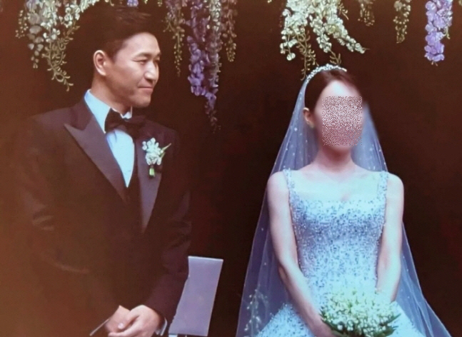 '히융♥' 김종민, 결혼식 후 첫 방송서 소감 "많은 축하 감사..너무 …