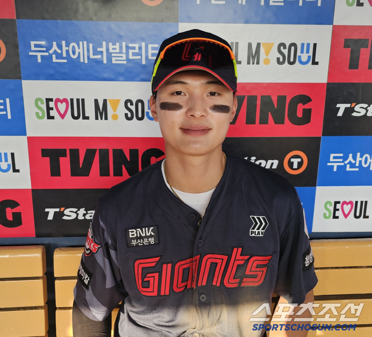 흐름을 바꾼 2번의 홈질주+227일만의 4안타 불방망이…"마음가짐이 달라…