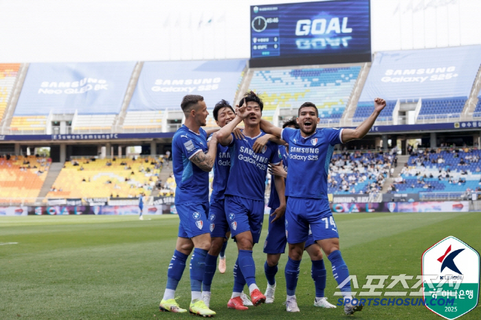 "1-0→1-2→2-2→3-2" '이규성 원더골'수원,'베니시오 퇴장'성…