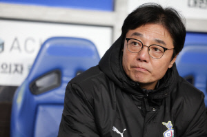 'ACL 경험 多' 황선홍 감독 