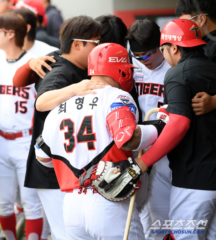 최형우 399홈런! 전상현-조상우-정해영 완벽 계투! KIA, LG에 3-2 진땀승 → 주말 3연전 위닝시리즈