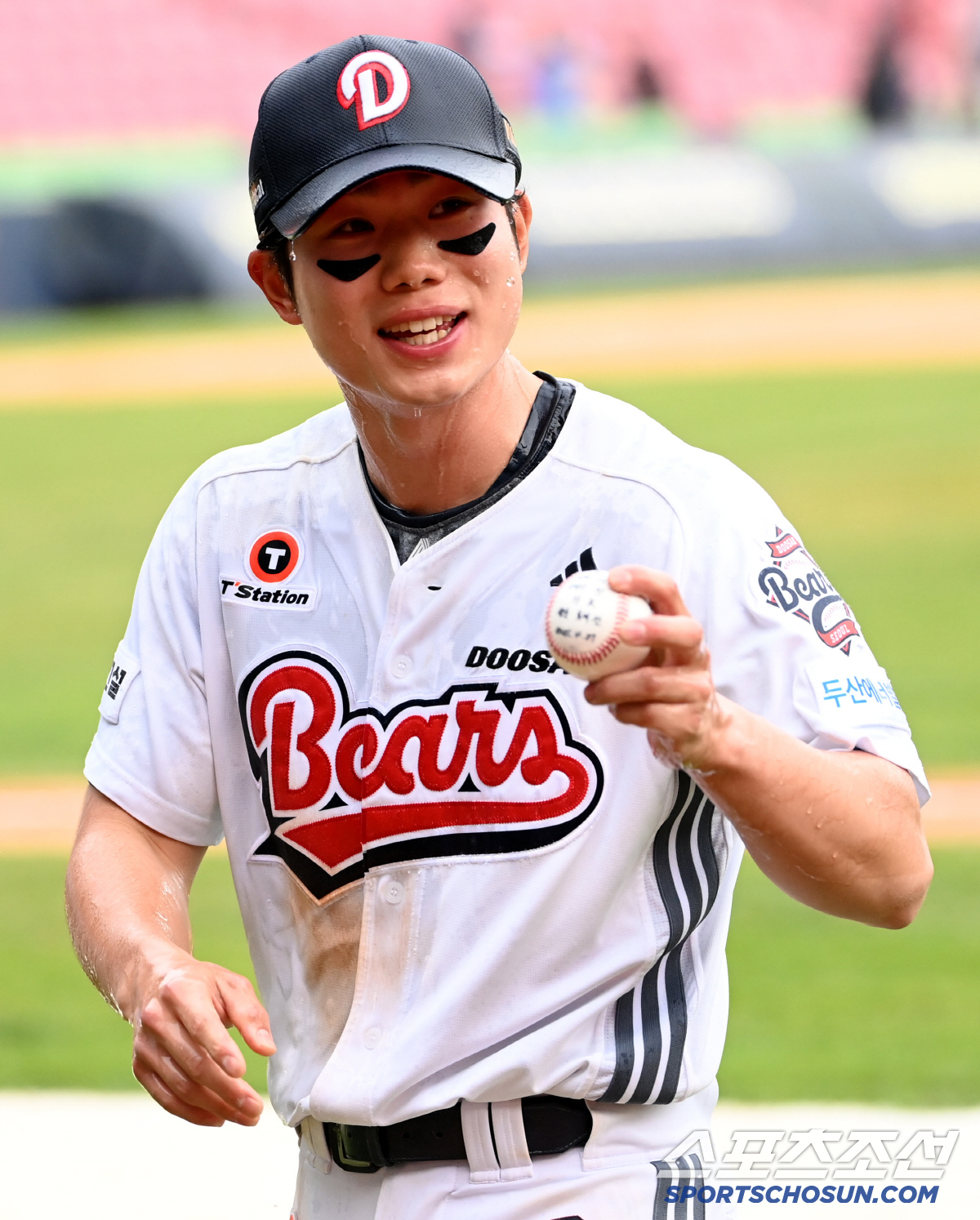 '인생경기' 펼친 24세 애제자 → 사령탑의 함박웃음 "담대함 보여줬다"…