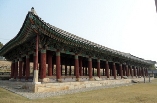 여수 진남관 '이름표' 새로 만든다…기존 편액은 박물관 전시