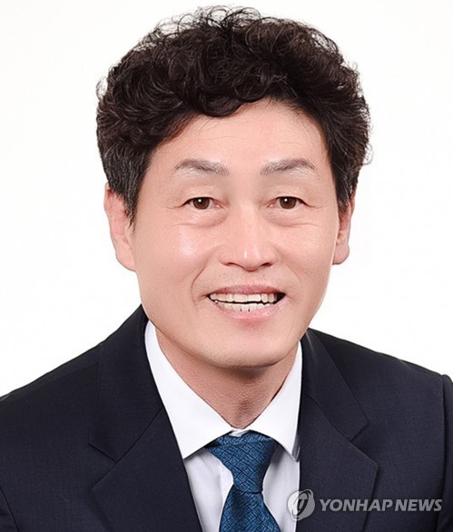'선거법 위반' 박한범 옥천군의회 상고 포기, 직위 상실