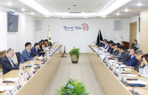 내년 3월 '통합 강원대' 본궤도…통합 수정안 평의원회 통과(종합)