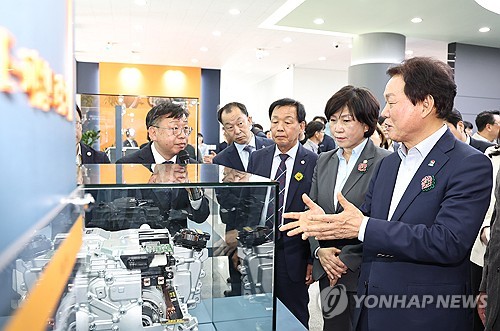 김해 명동산단에 미래자동차 연구개발 '버추얼 센터' 개소
