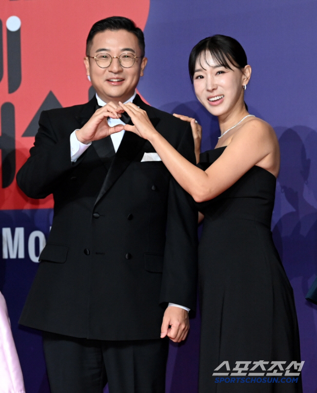 이지혜, 학비 1200만원 사립초 보낸 딸 등교 거부에 눈물 "나도 힘들어"[SC리뷰]