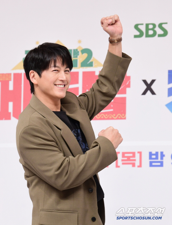 류수영, ♥박하선은 어쩌고…갑자기 요리 유학 떠났다 ('류학생 어남선')