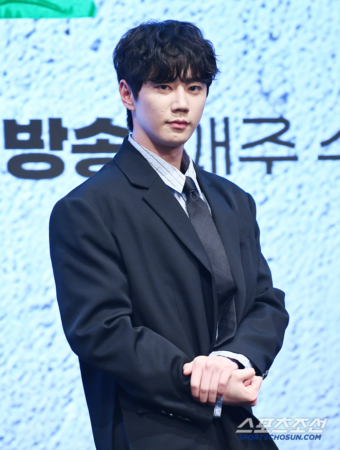 영범이, 금성제 다음은 도관장? '24시 헬스클럽' 이준영 “코믹 캐릭터 기대해달라”