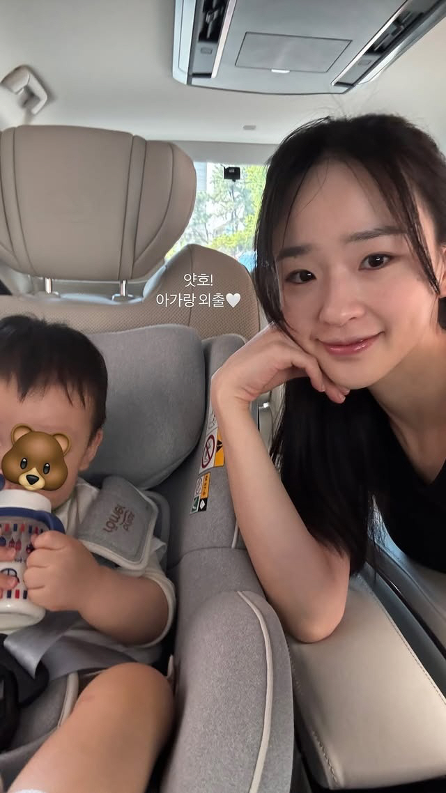 '금융맨♥' 손연재, 엄마 되더니 많이 내려놨네.."커피는 바닥에서"