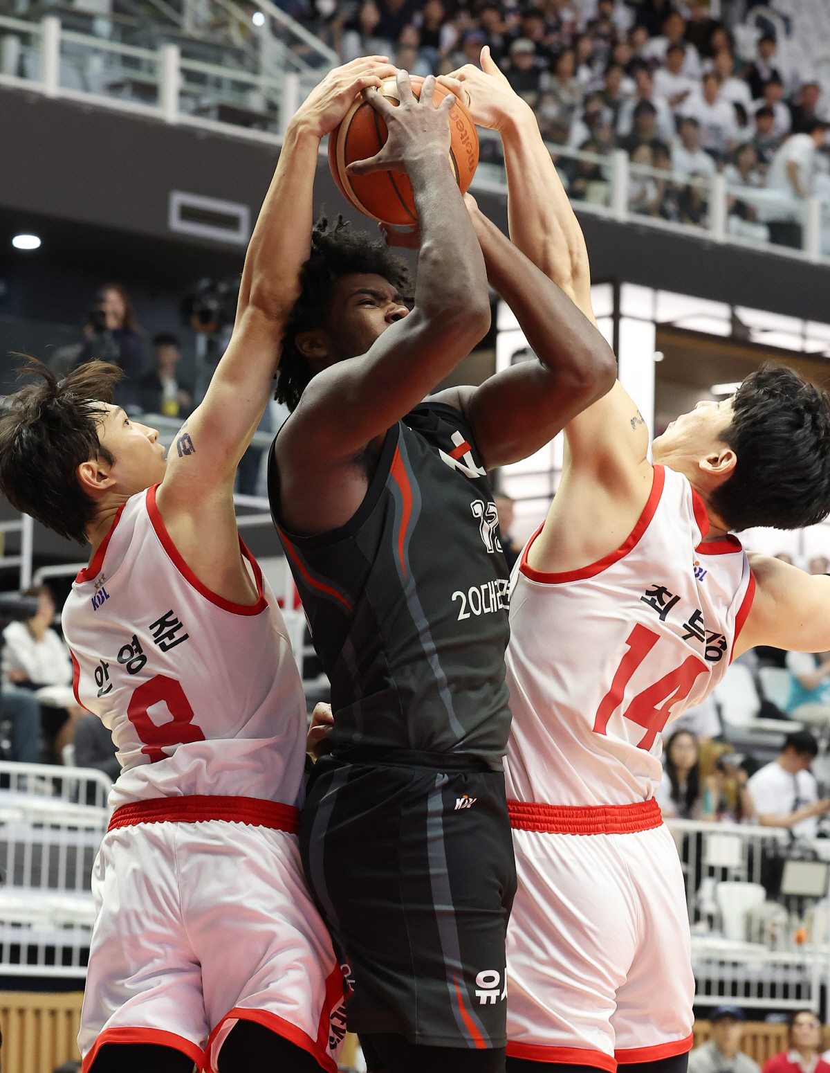 [현장리뷰]"워니GO 통했다! 40점 폭발"→"불화설 종식" 서울 SK,…