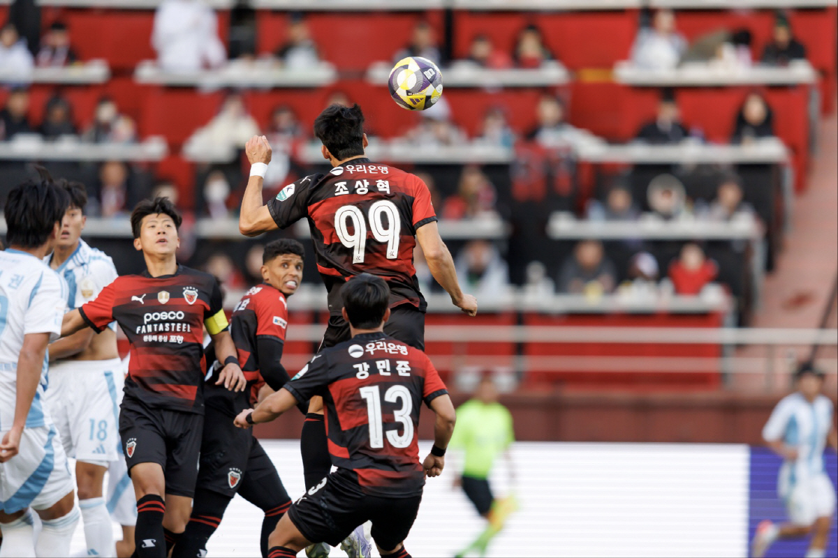 [인터뷰]포항에 '최신형 헤딩 머신'이 나타났다! 벌써 2골 조상혁 "헤…
