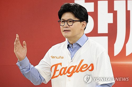 한동훈, '한덕수 단일화'에 "당 최종후보 중심으로 논의할 문제"