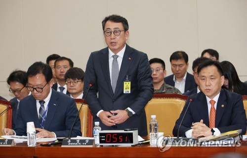 국회, SKT에 "신뢰 깨져" "번호이동 위약금 폐지해야" 질타