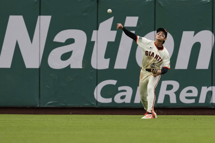"장타 기계로 선입견 깼다" 마침내 공인받은 중견수 이정후, 올-MLB 세컨드 팀 선정