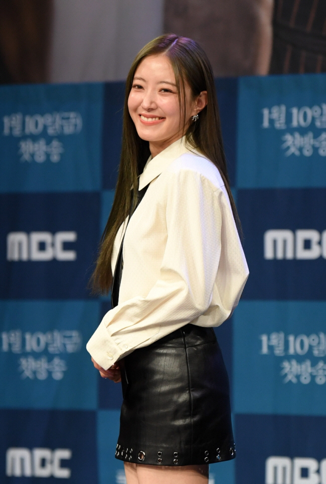 '의리파' 이세영, 11년 동행 프레인TPC와 재계약.."깊은 신뢰로 동행 이어가"