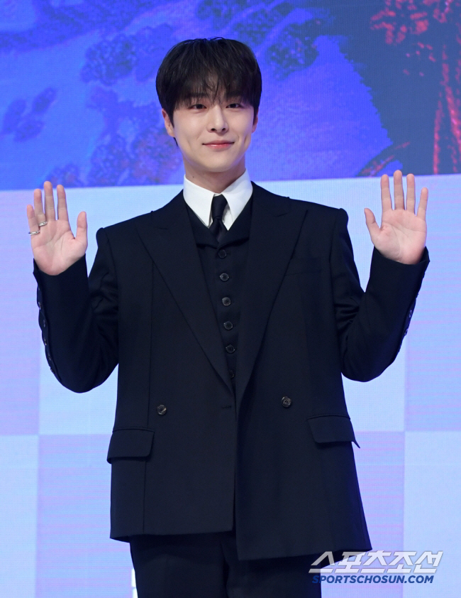 '길밥' 배인혁, 똑똑한 요리→훈훈한 응대까지…예능계 다크호스 등극
