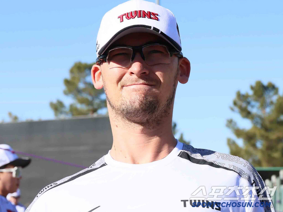 첫 피안타가 솔로포. 145km 뿌린 '엘동원' 대체 투수. 2군 2이닝…