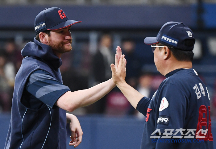 "무섭다. 전민재 빨리 보고싶다" 7이닝 1실점 반전 쾌투 펼쳤는데…에이…